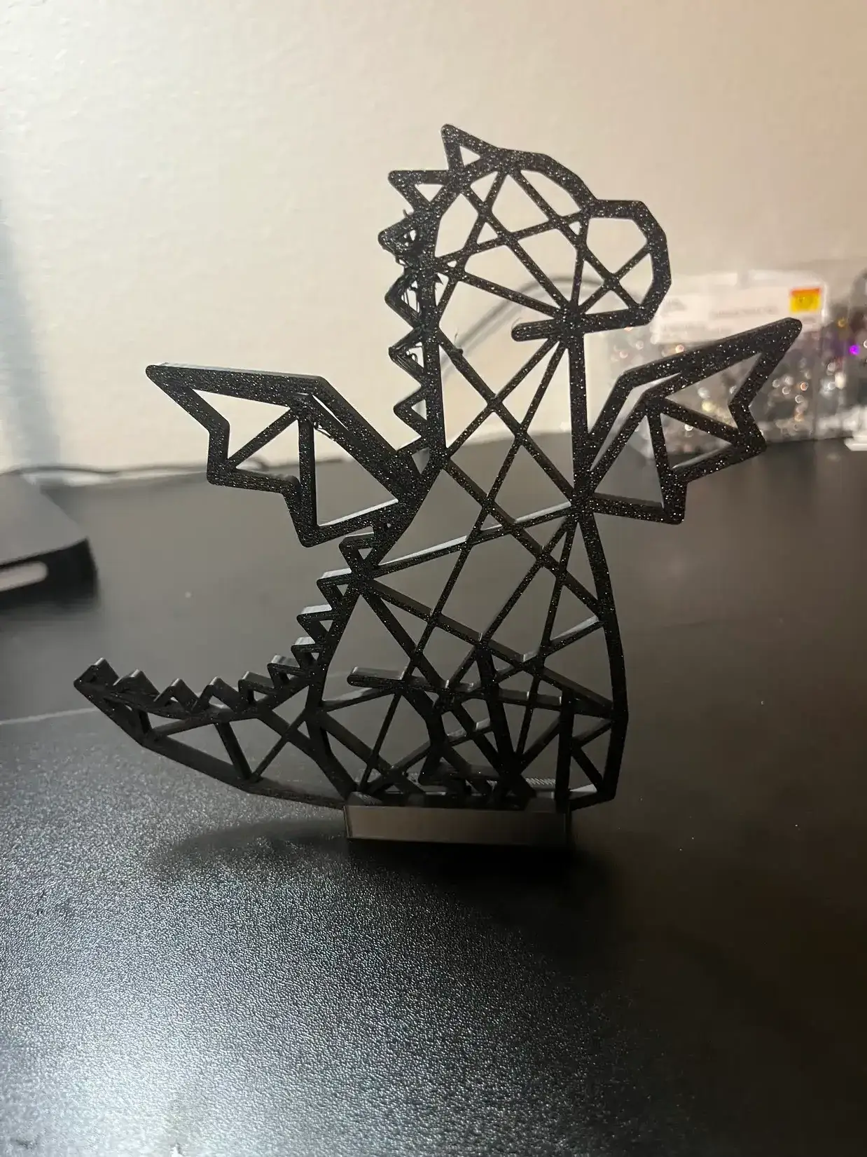 Geometric low poly dragon